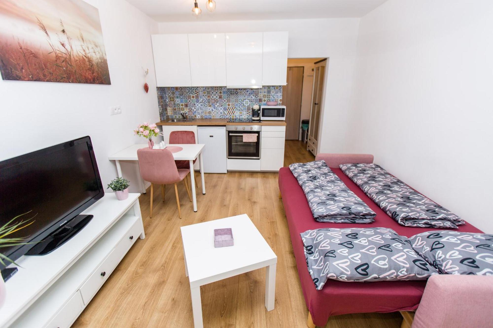 Apartment Near The Ondrej Nepela Winter Stadium Bratislava Eksteriør billede